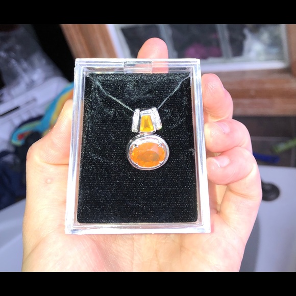 14K gold Fire Opal and Diamond Pendant - Picture 3 of 4
